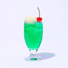 画像をギャラリービューアに読み込む, Cream Soda Food Sample
